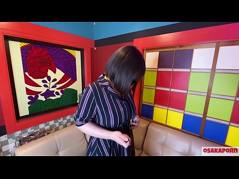 ❤️ A bonita xaponesa de grandes tetas masturbase con xoguetes sexuais e ten un orgasmo. Ela fala nunha entrevista da súa puta experiencia. Tetas enormes e coño peludo xemendo forte. Osakaporn ❤️ Super sexo en % gl.pornmega.ru %